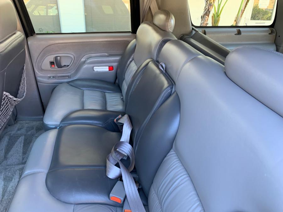 Детали интерьера Chevrolet Tahoe Limited (GMT840) 2000 года  (фото 108 из 233)